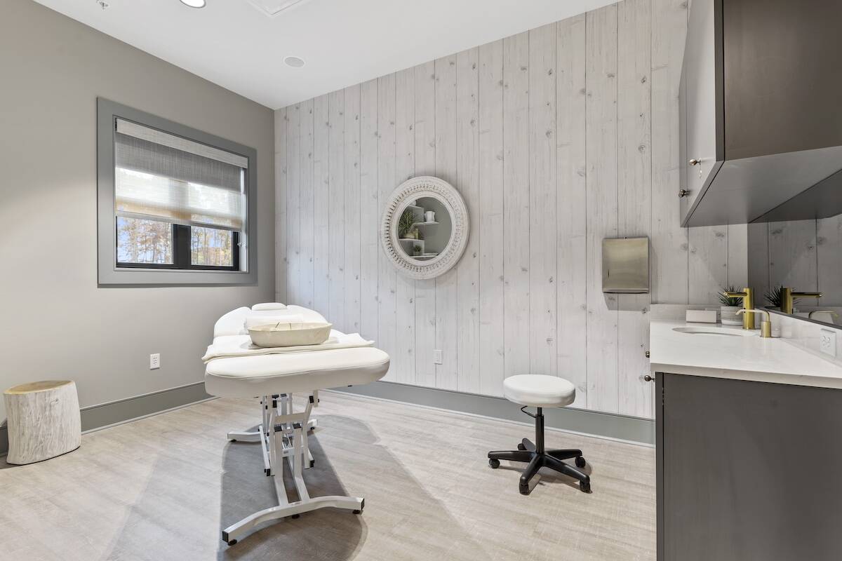 Interior of Amblebrook Bayberry Wellness Suite